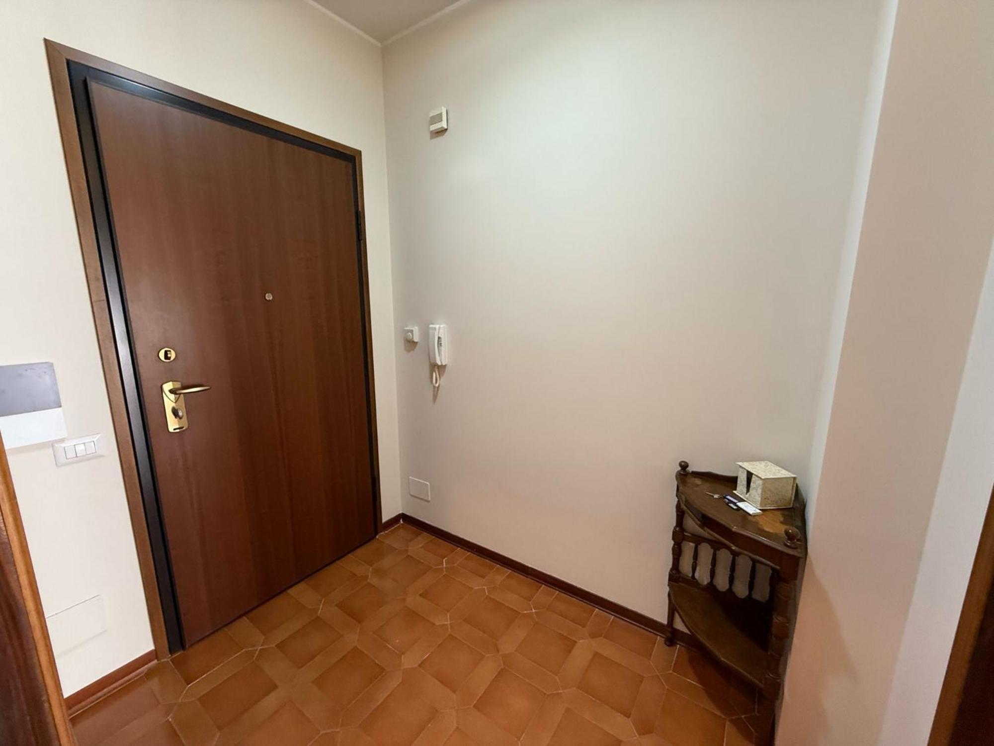 Wh - Appartamento Siccardi In Zona Residenziale Con Posto Auto San Remo Buitenkant foto