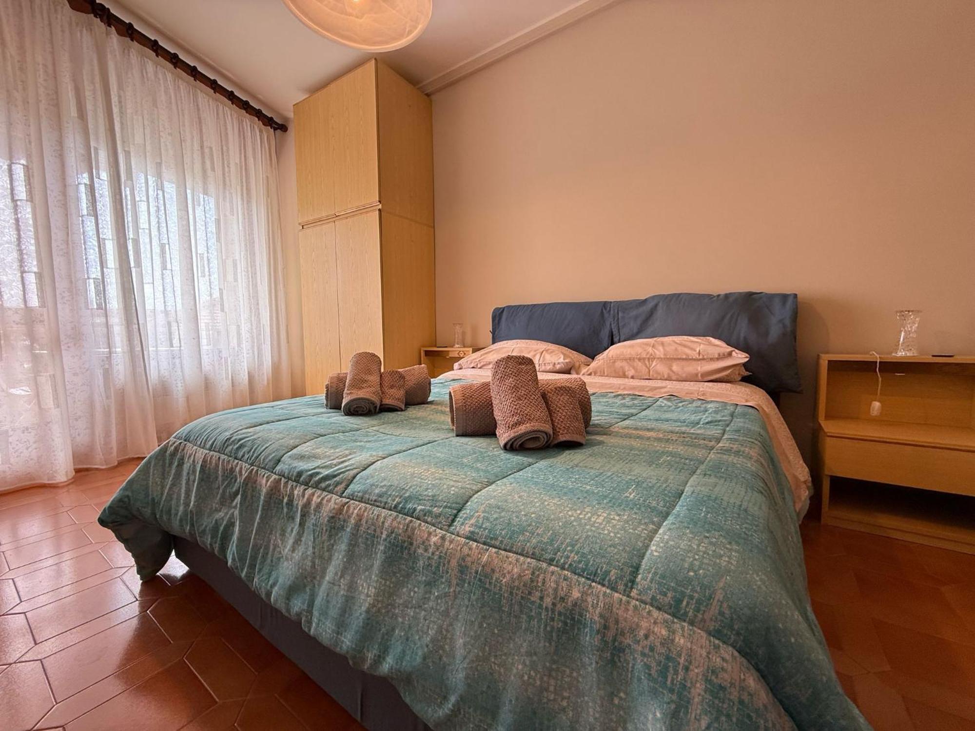 Wh - Appartamento Siccardi In Zona Residenziale Con Posto Auto San Remo Buitenkant foto